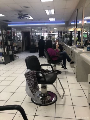 The Q salon, Houston - Photo 6