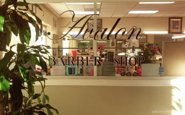 Avalon Barber Shop, Houston - Photo 6