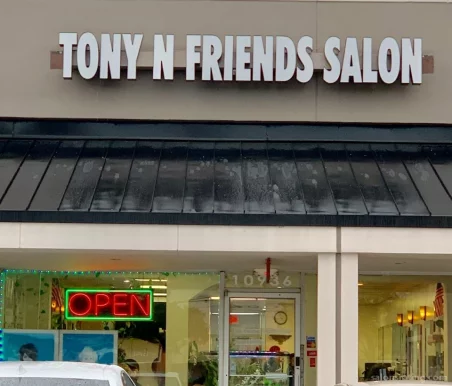 Tony N Friends Salon, Houston - Photo 2