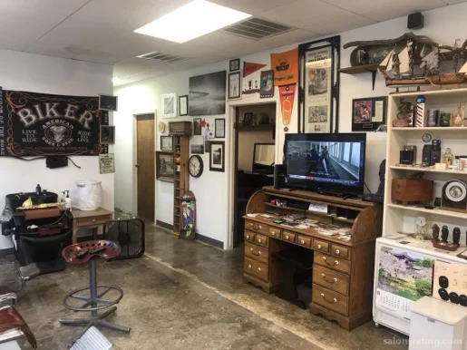 Ambrose's Barber Shop, Houston - Photo 2
