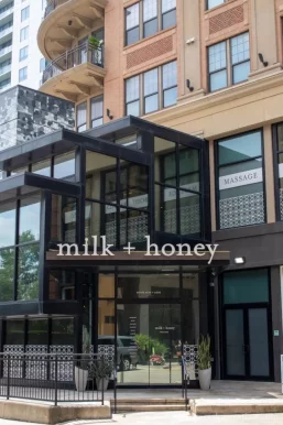 Milk + honey spa | River Oaks, Houston - Photo 7
