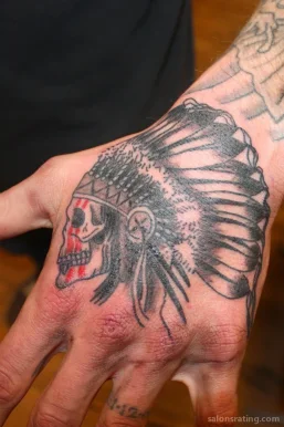 Black Hearts Tattoo and Body Piercing, Huntsville - Photo 4
