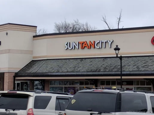 Sun Tan City, Indianapolis - Photo 4