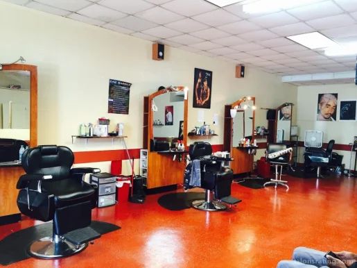 Headlinerz Barbershop, Jacksonville - Photo 4