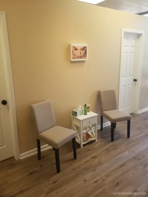 Zsa Zsa's Hair Salon/ Microblading And Permanent make up, Joliet - Photo 1