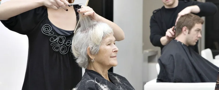 Cutting Crew Family Hair Care, Knoxville - Photo 4