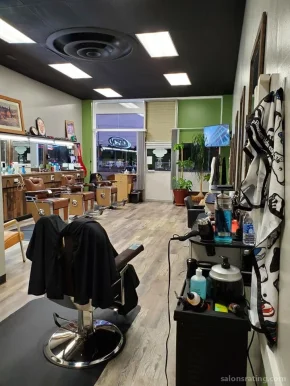 Miranda Barber Shop and Salon, Knoxville - Photo 3