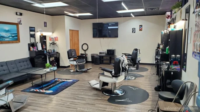 Royal T's Barbershop, Knoxville - Photo 2