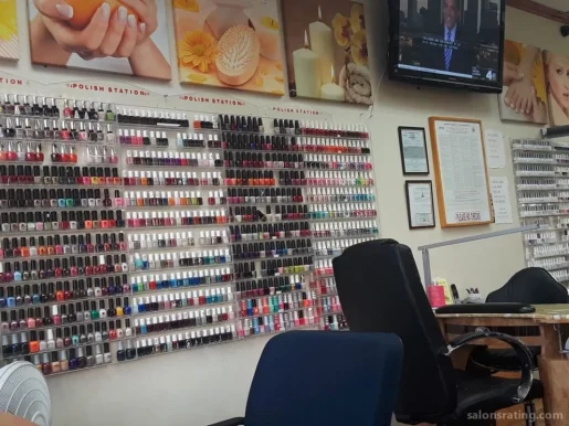 Lovely Nails, Los Angeles - Photo 4