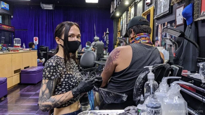 Natasha Shevchenko, tattoo artist in Los Angeles, Los Angeles - Photo 1