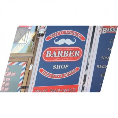 J & R Barber Shop, Los Angeles - Photo 4