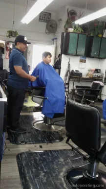 Oaxaca Barbershop, Los Angeles - Photo 5