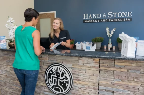 Hand and Stone Massage and Facial Spa, Los Angeles - Photo 7