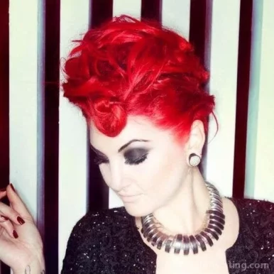 Wendi Adams Hair Stylist At Tina K. Skin Studio, Los Angeles - Photo 7