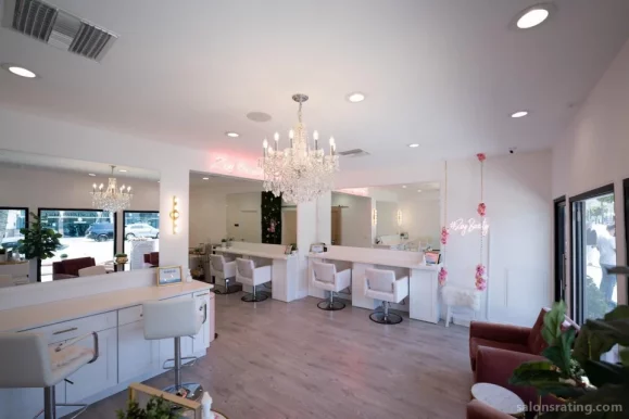 Zey Beauty Lounge, Los Angeles - 