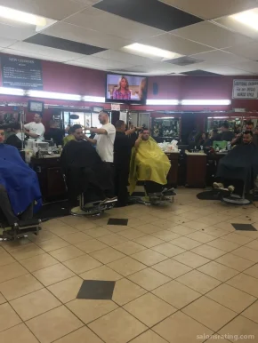 Rio's Barber Shop/Ríos Clips, Los Angeles - Photo 3