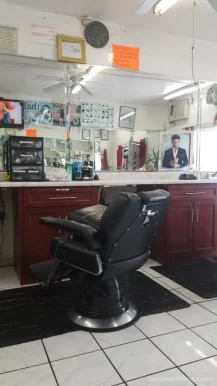 Lopez's Barber Shop, Los Angeles - Photo 4