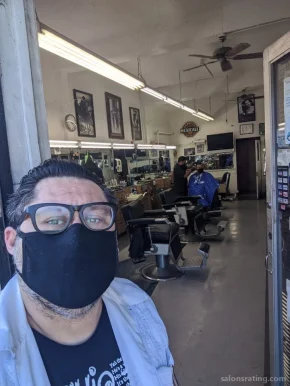 El Arte Barber Shop, Los Angeles - Photo 2