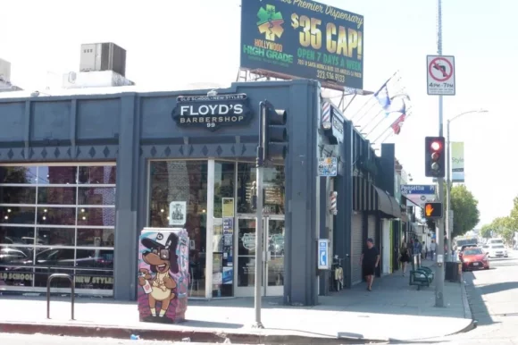 Floyd's 99 Barbershop, Los Angeles - Photo 4