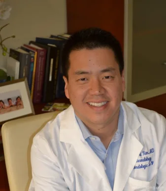 Dr. Leonard H. Kim, MD, Los Angeles - Photo 1