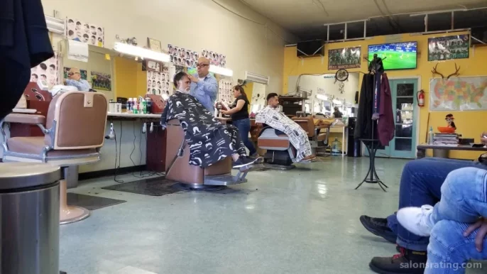 Chico`s Barber Shop, Los Angeles - Photo 4