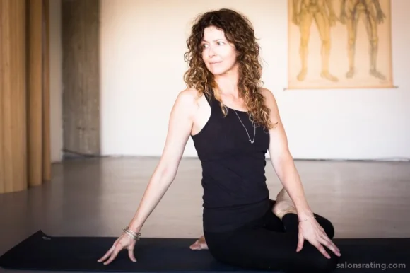MOSA Yoga and Massage, Los Angeles - Photo 2