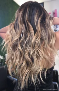 Jess Huerta Hair, Los Angeles - Photo 3