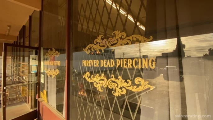 Forever Dead Tattoo & Piercing, Los Angeles - Photo 7