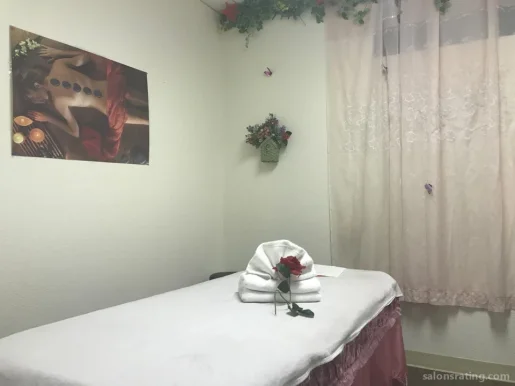 Rose Pearl Massage, Lakewood - 