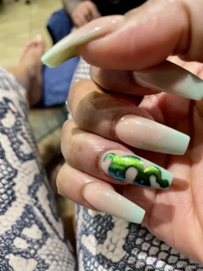 Luxx nails & spa, Laredo - Photo 3