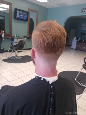 Headz Up Haircuts, League City - Photo 1