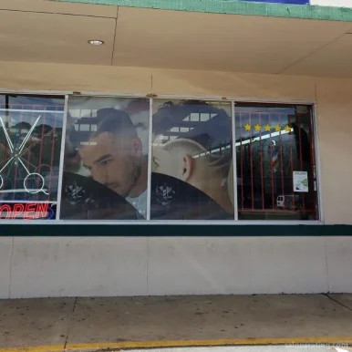 Latinos Barbershop, Little Rock - Photo 3