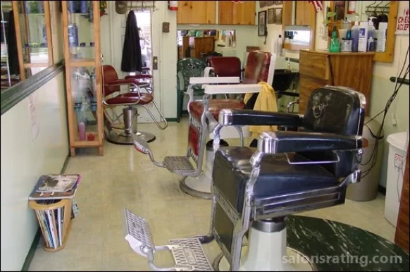 The Barber Shop, Long Beach - Photo 2