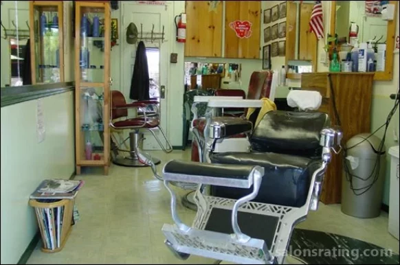 The Barber Shop, Long Beach - Photo 8
