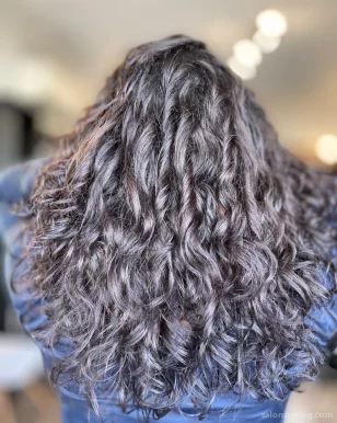 Hair by Christina Lobato, Long Beach - Photo 8