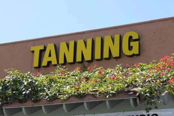 Golden State Tanning Studio, Long Beach - Photo 1