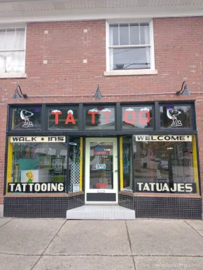 Neon Moon Tattoo Company, Louisville - Photo 4