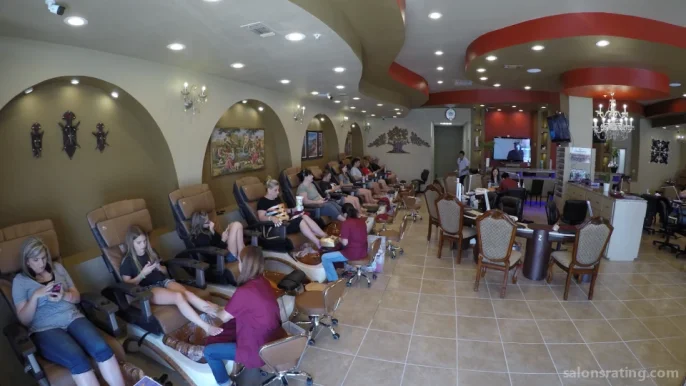 Castle Nails and Spa, Lubbock - Photo 2