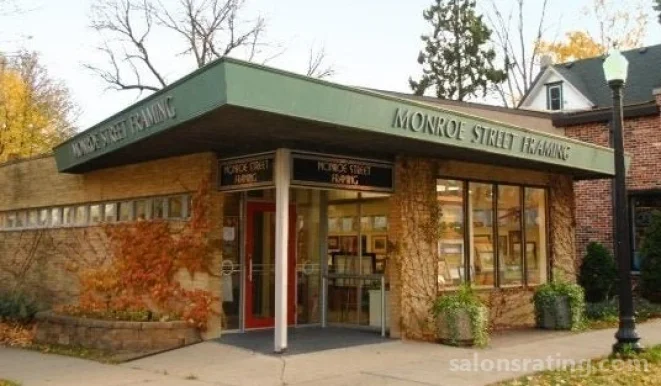 MONROE STREET MASSAGE (UW, Edgewood College, MATC Student Discount), Madison - Photo 1