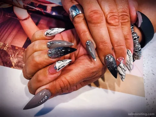 La Vie En Nails & Spa by Cathy, Mesa - Photo 5