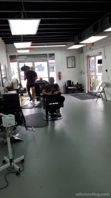 El Real Barbershop, Miami - Photo 3