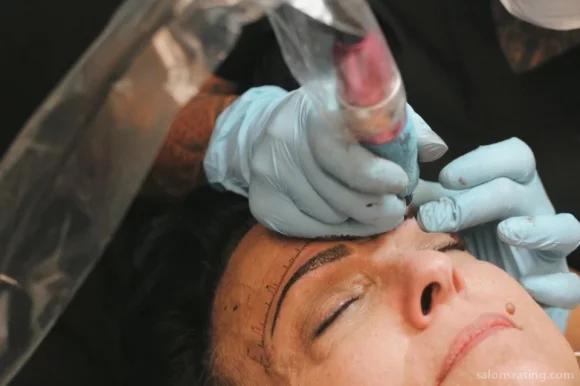 Nefertiti Cosmetic Tattoo, Miami - Photo 4
