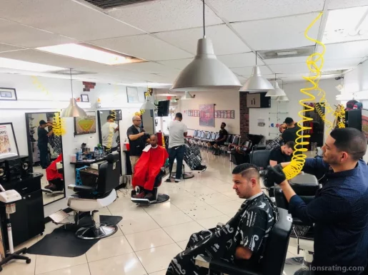 Suazo's Barbershop, Miami - Photo 2