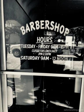 Buena Suerte Barber shop, Midland - Photo 3