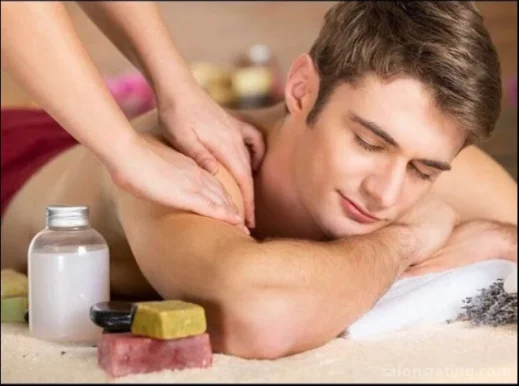 Body Massage, Midland - Photo 1