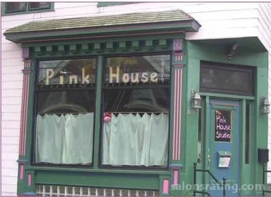 Pink House Studio, Milwaukee - Photo 1