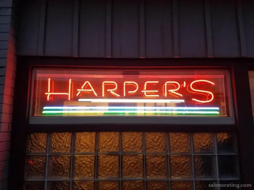 Harper's New Era Hair Design, Milwaukee - Photo 2