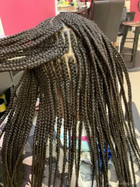 African Hair Braiding-Michelle, Milwaukee - Photo 1
