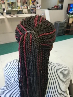 Meite African Hair Braiding, Milwaukee - Photo 3