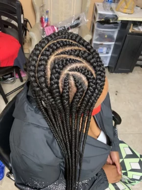 Peco African Hair Braiding, Milwaukee - Photo 4